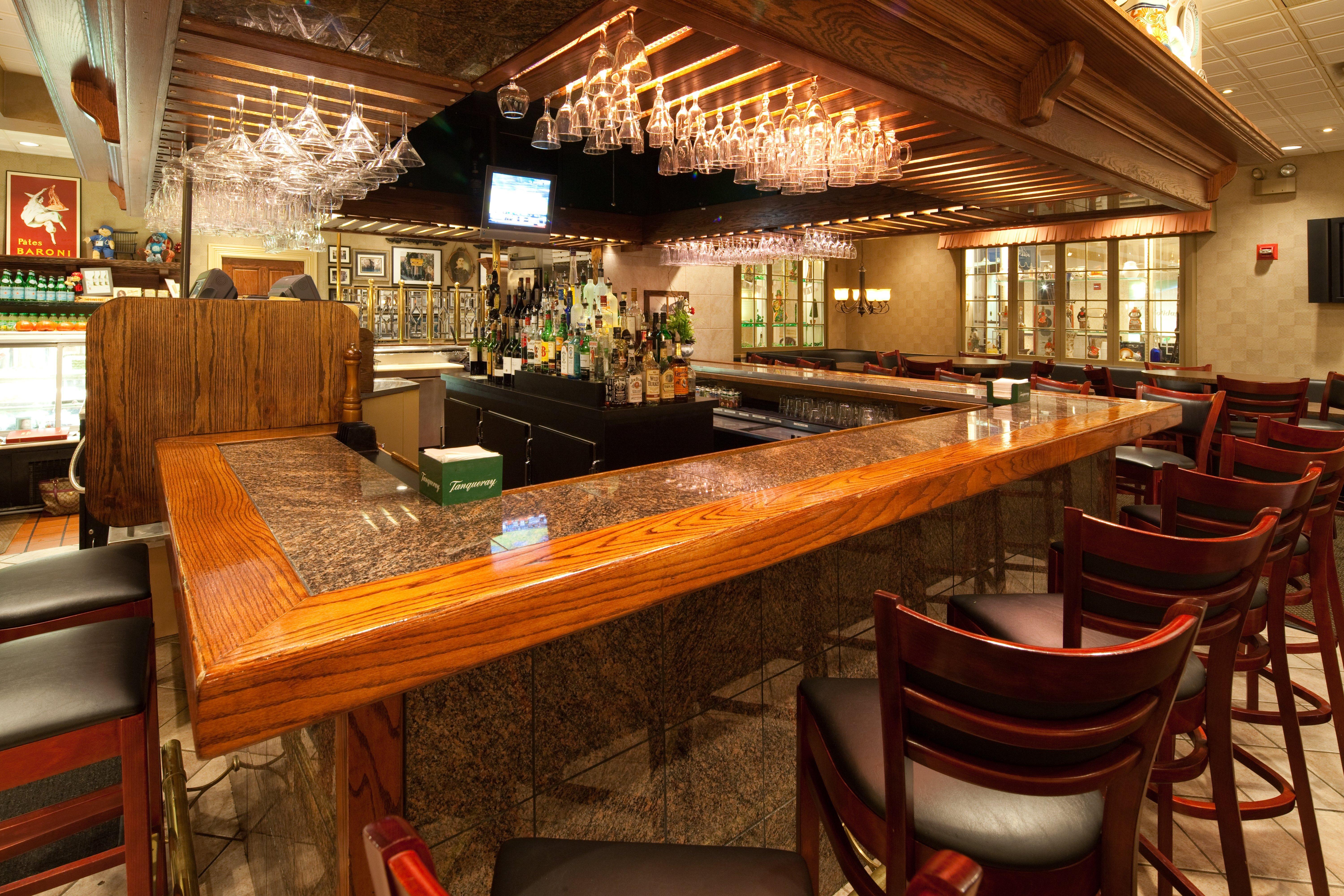 Holiday Inn Cleveland-Mayfield By Ihg Exteriör bild